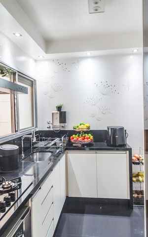 Apartamento à venda com 144m², 2 quartos e 2 vagas Apartamento à venda com 144m², 2 quartos e 2 vagasCozinha