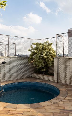Apartamento à venda com 324m², 4 quartos e 3 vagasPiscina