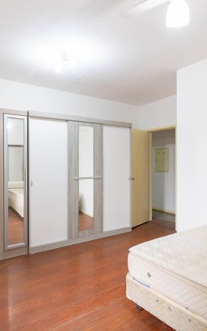 Casa para alugar com 250m², 4 quartos e 5 vagas