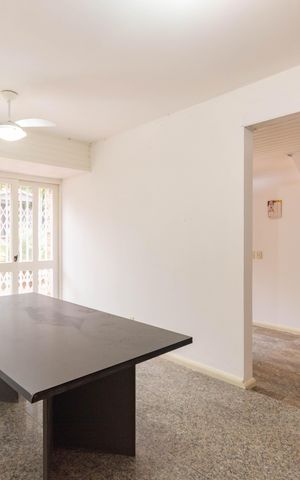 Casa para alugar com 250m², 4 quartos e 5 vagas