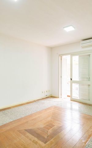 Casa para alugar com 250m², 4 quartos e 5 vagas