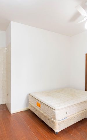 Casa para alugar com 250m², 4 quartos e 5 vagas