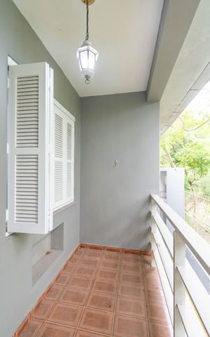 Casa para alugar com 250m², 4 quartos e 5 vagas