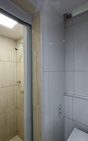 Apartamento para alugar com 150m², 3 quartos e 1 vaga Apartamento para alugar com 150m², 3 quartos e 1 vagaÁrea de serviço - banheiro