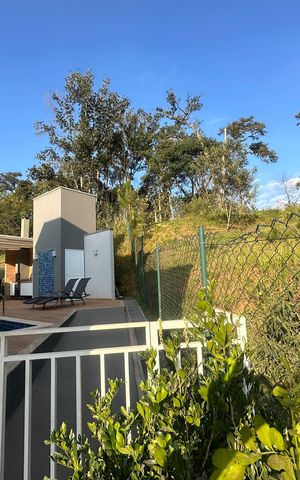 Casa de condomínio à venda com 112m², 3 quartos e 2 vagas Casa de condomínio à venda com 112m², 3 quartos e 2 vagasÁrea comum - Churrasqueira