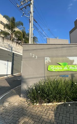 Casa de condomínio à venda com 112m², 3 quartos e 2 vagas Casa de condomínio à venda com 112m², 3 quartos e 2 vagasPortaria