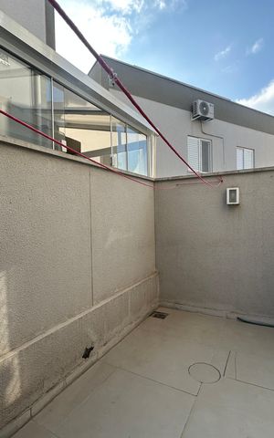 Casa de condomínio à venda com 112m², 3 quartos e 2 vagas Casa de condomínio à venda com 112m², 3 quartos e 2 vagasQuintal