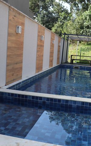 Casa de condomínio à venda com 112m², 3 quartos e 2 vagas Casa de condomínio à venda com 112m², 3 quartos e 2 vagasÁrea comum - Piscina