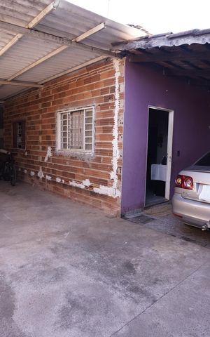 Casa à venda com 137m², 3 quartos e 3 vagas