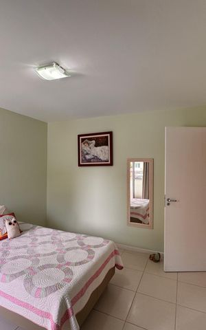 Casa de condomínio à venda com 203m², 5 quartos e 3 vagas Casa de condomínio à venda com 203m², 5 quartos e 3 vagasSuíte 4