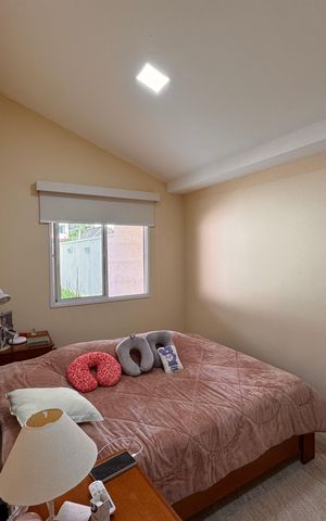 Casa de condomínio à venda com 203m², 5 quartos e 3 vagas Casa de condomínio à venda com 203m², 5 quartos e 3 vagasQuarto (Reversível)