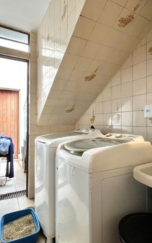 Casa à venda com 145m², 3 quartos e 1 vaga Casa à venda com 145m², 3 quartos e 1 vagaÁrea de Serviço