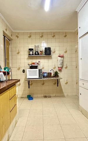 Casa à venda com 145m², 3 quartos e 1 vaga Casa à venda com 145m², 3 quartos e 1 vagaCozinha