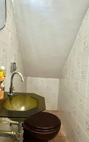 Casa à venda com 145m², 3 quartos e 1 vaga Casa à venda com 145m², 3 quartos e 1 vagaLavabo