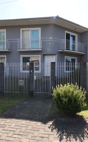 Casa à venda com 298m², 3 quartos e 5 vagasFachada