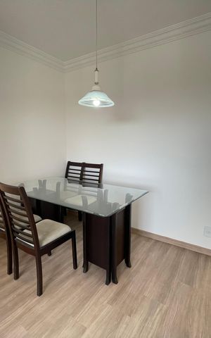 Apartamento à venda com 60m², 3 quartos e 1 vaga Apartamento à venda com 60m², 3 quartos e 1 vagaSala