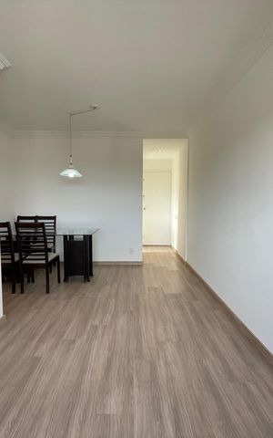 Apartamento à venda com 60m², 3 quartos e 1 vaga Apartamento à venda com 60m², 3 quartos e 1 vagaSala