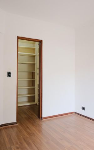 Casa para alugar com 500m², 5 quartos e 5 vagasSuíte 1