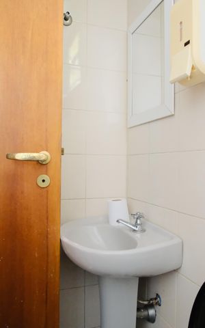 Casa para alugar com 500m², 5 quartos e 5 vagasBanheiro Suíte de Serviço