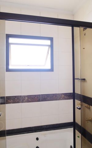 Casa para alugar com 500m², 5 quartos e 5 vagasBanheiro da Suíte 1