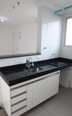 Apartamento à venda com 65m², 2 quartos e 1 vagaCozinha e Área de Serviço