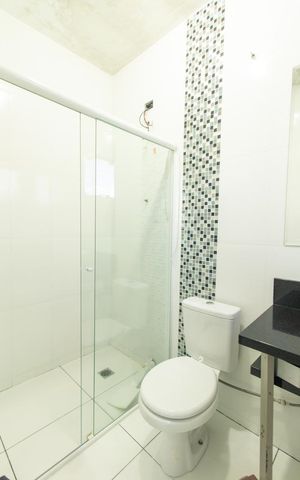 Casa à venda com 300m², 3 quartos e 3 vagas Casa à venda com 300m², 3 quartos e 3 vagasBanheiro da Suite