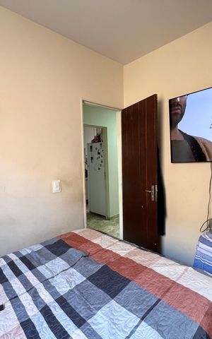 Apartamento à venda com 55m², 2 quartos e 2 vagas Apartamento à venda com 55m², 2 quartos e 2 vagasQuarto 2