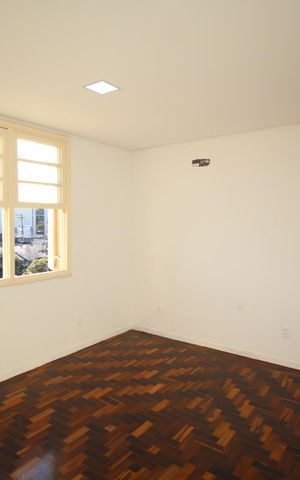 Apartamento para alugar com 69m², 2 quartos e sem vagaSala