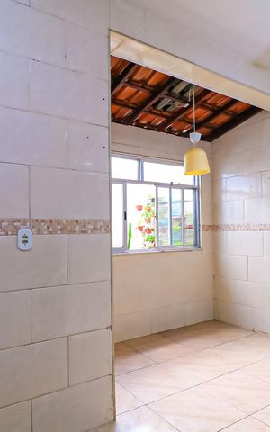 Casa à venda com 85m², 3 quartos e sem vaga Casa à venda com 85m², 3 quartos e sem vagaCozinha