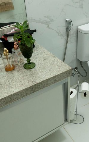 Apartamento à venda com 93m², 2 quartos e sem vaga Apartamento à venda com 93m², 2 quartos e sem vagaBANHEIRO SOCIAL