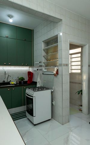 Apartamento à venda com 93m², 2 quartos e sem vaga Apartamento à venda com 93m², 2 quartos e sem vagaCOZINHA