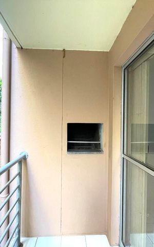 Apartamento para alugar com 52m², 2 quartos e 1 vaga Apartamento para alugar com 52m², 2 quartos e 1 vagaVaranda