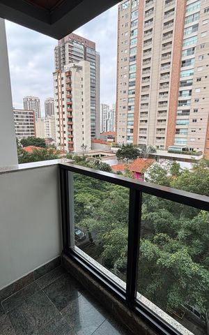 Apartamento à venda com 103m², 3 quartos e 2 vagas Apartamento à venda com 103m², 3 quartos e 2 vagasVista da Varanda