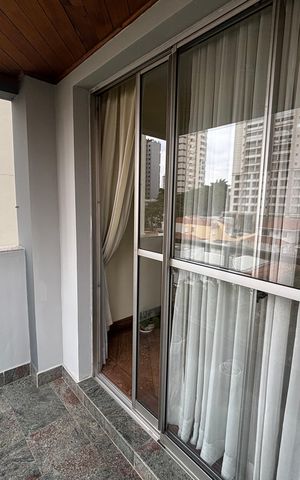 Apartamento à venda com 103m², 3 quartos e 2 vagas Apartamento à venda com 103m², 3 quartos e 2 vagasVaranda