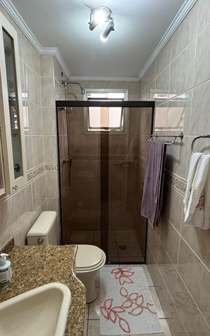 Apartamento à venda com 103m², 3 quartos e 2 vagas Apartamento à venda com 103m², 3 quartos e 2 vagasBanheiro 2