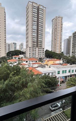 Apartamento à venda com 103m², 3 quartos e 2 vagas Apartamento à venda com 103m², 3 quartos e 2 vagasVista Varanda