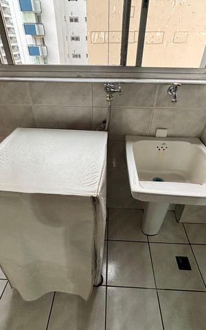 Apartamento à venda com 103m², 3 quartos e 2 vagas Apartamento à venda com 103m², 3 quartos e 2 vagasÁrea de serviço