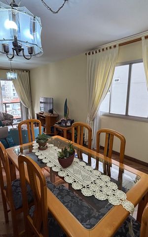 Apartamento à venda com 103m², 3 quartos e 2 vagas Apartamento à venda com 103m², 3 quartos e 2 vagasSala de Jantar