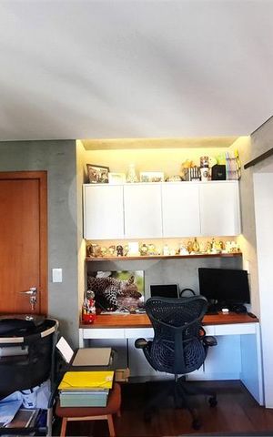 Apartamento à venda com 190m², 4 quartos e 3 vagas