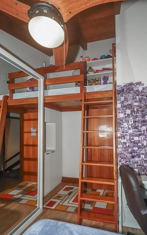 Casa de condomínio à venda com 234m², 3 quartos e 2 vagasQuarto 2