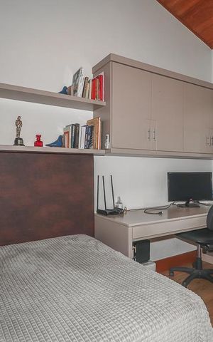 Casa de condomínio à venda com 234m², 3 quartos e 2 vagasQuarto 