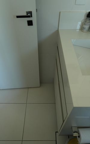 Apartamento à venda com 75m², 2 quartos e 2 vagasBanheiro da Suite 2
