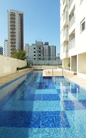 Apartamento à venda com 75m², 2 quartos e 2 vagasÁrea comum - Piscina
