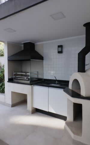 Apartamento à venda com 80m², 2 quartos e 2 vagasÁrea comum - Churrasqueira