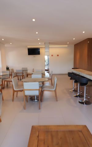 Apartamento à venda com 80m², 2 quartos e 2 vagasÁrea comum - Salão de festas