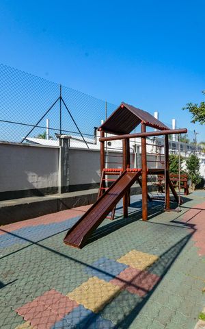 Apartamento à venda com 50m², 2 quartos e 1 vaga Apartamento à venda com 50m², 2 quartos e 1 vagaÁrea comum - Playground