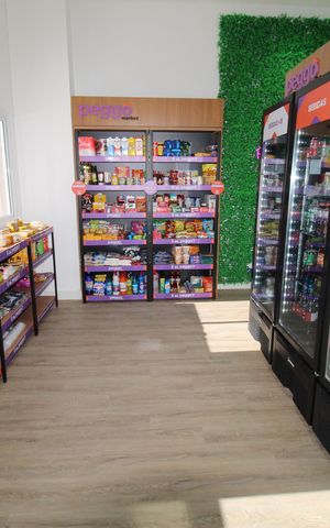 Apartamento para alugar com 56m², 2 quartos e 1 vagaÁrea comum - Mini Mercado