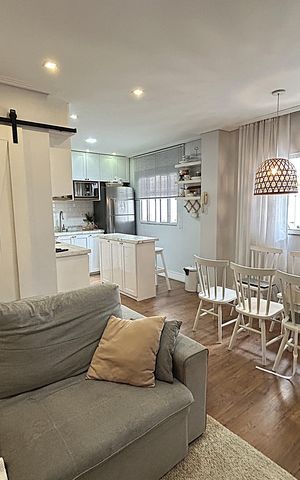 Casa à venda com 96m², 2 quartos e 1 vagaSala