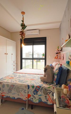 Casa de condomínio para alugar com 260m², 4 quartos e 2 vagasSuíte 2