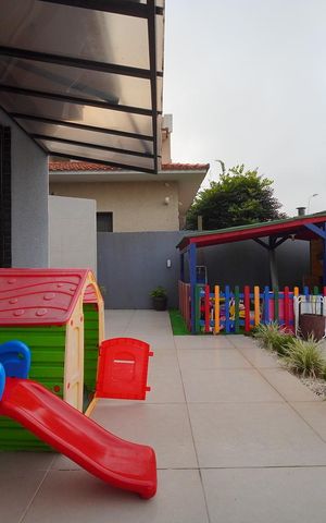 Casa de condomínio para alugar com 260m², 4 quartos e 2 vagasÁrea externa